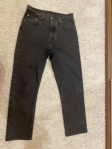 26 Beden gri Renk Levis jean