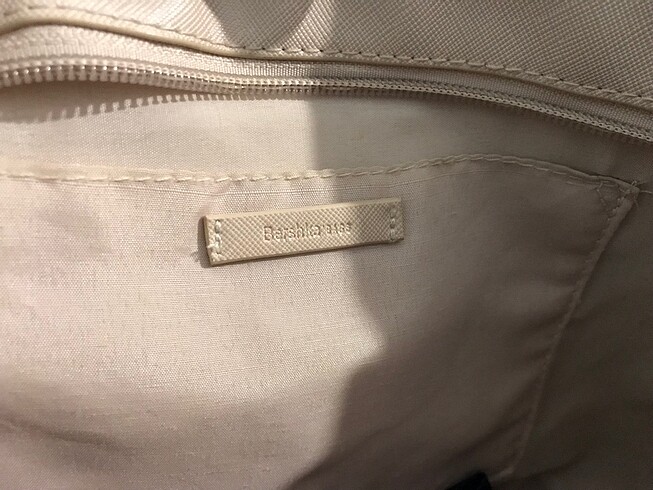  Beden Bershka Tote çanta