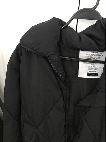 m Beden siyah Renk Bershka Mont