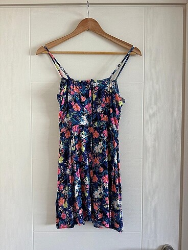 H&M H&M çiçekli mini elbise