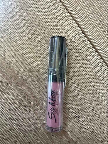 Flormar Silk Matte Liquid Lipstick - 019 Pink Stone
