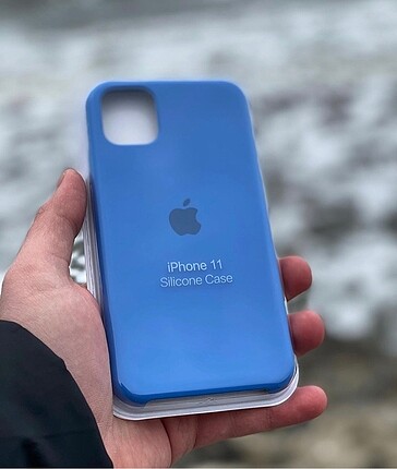 iPhone 11 mavi