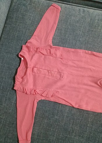 Pembe Fırfırlı Bebek Tulumu 0-3 Ay - Görsel 2