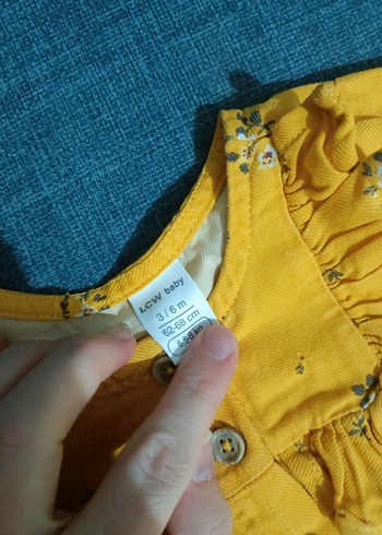 Sarı Çiçekli Düğmeli Kız bebek Gömlek - Görsel 3