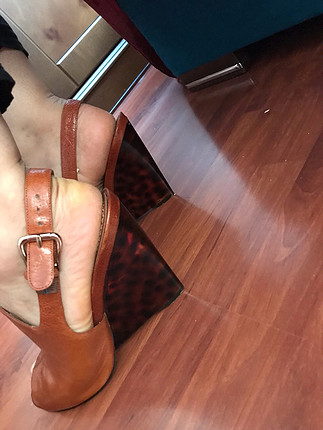 Nine west