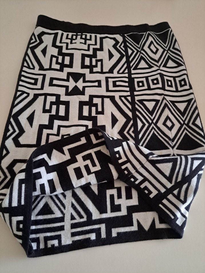 Siyah Bohem Etek
#etek - Görsel 4