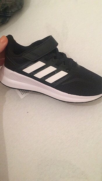 Adidas ayakkabı