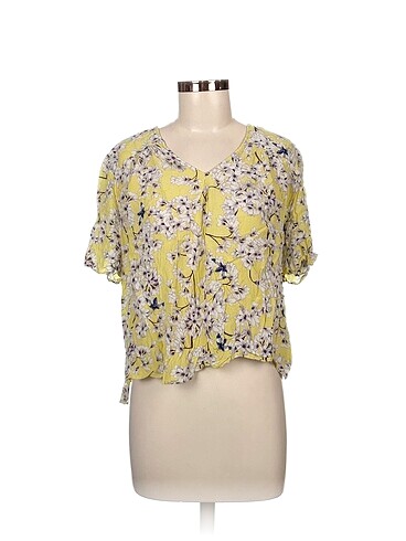 H&M Bluz %70 İndirimli.