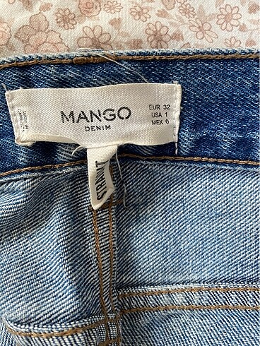 32 Beden mavi Renk Mango jean