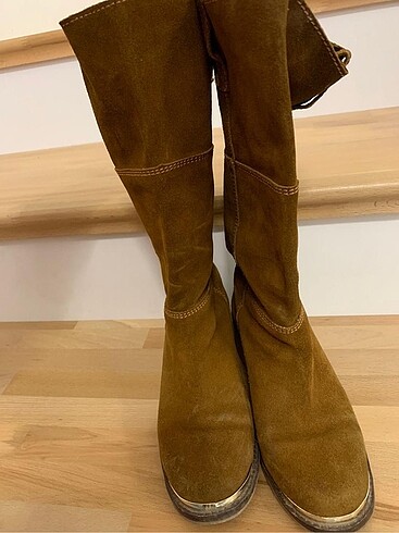 Stradivarius Taba süet çizme