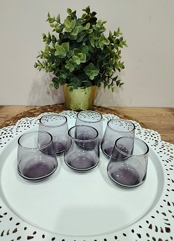 Kahve yanı bardağı