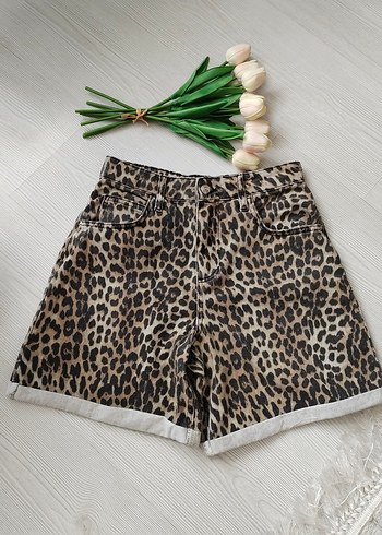 Defacto Leopar Desenli Kadın Kemerli Mini Şort