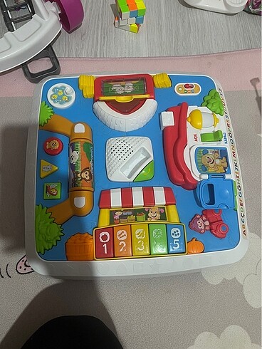 Fisher price aktivite masası