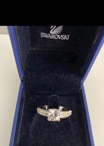Beden Swarovski Tek Taş Yüzük