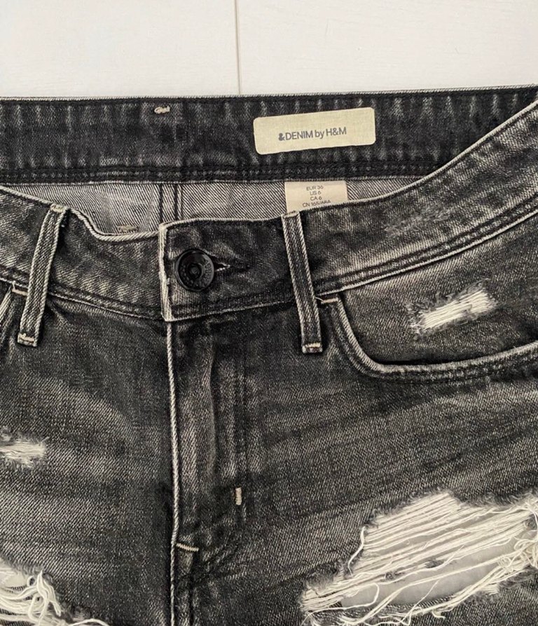 H&M Marka Gri  Mini Kadın Denim Şort - Görsel 2
