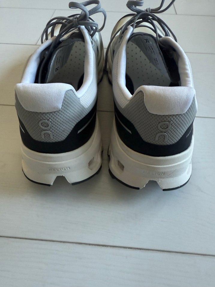 Orjinal On Marka Gri Beyaz Kadın Spor Ayakkabı - Görsel 3