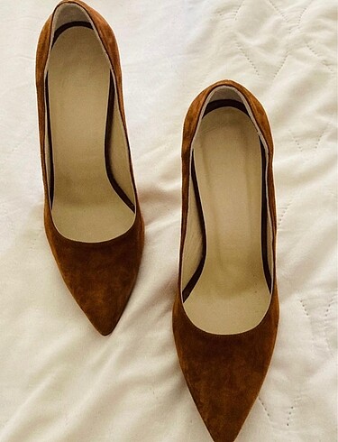 38 Beden Cristian Louboutin Ayakkabı