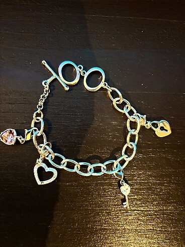 Swarovski charmlı bilelkil