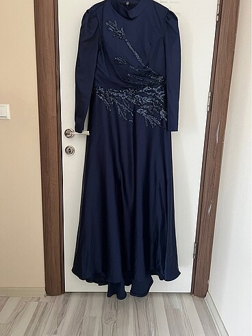 Zara Saten Lacivert Abiye