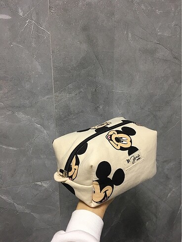 Mickey mouse makyaj çantası