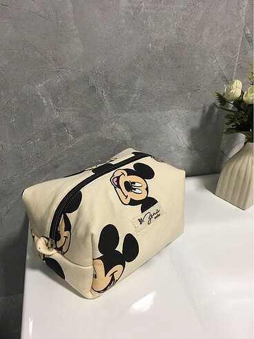  Beden Mickey mouse makyaj çantası