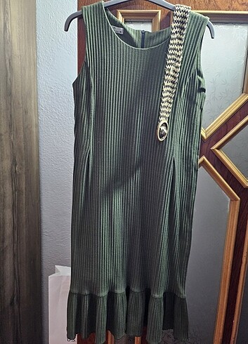 Askılı elbise - Görsel 4