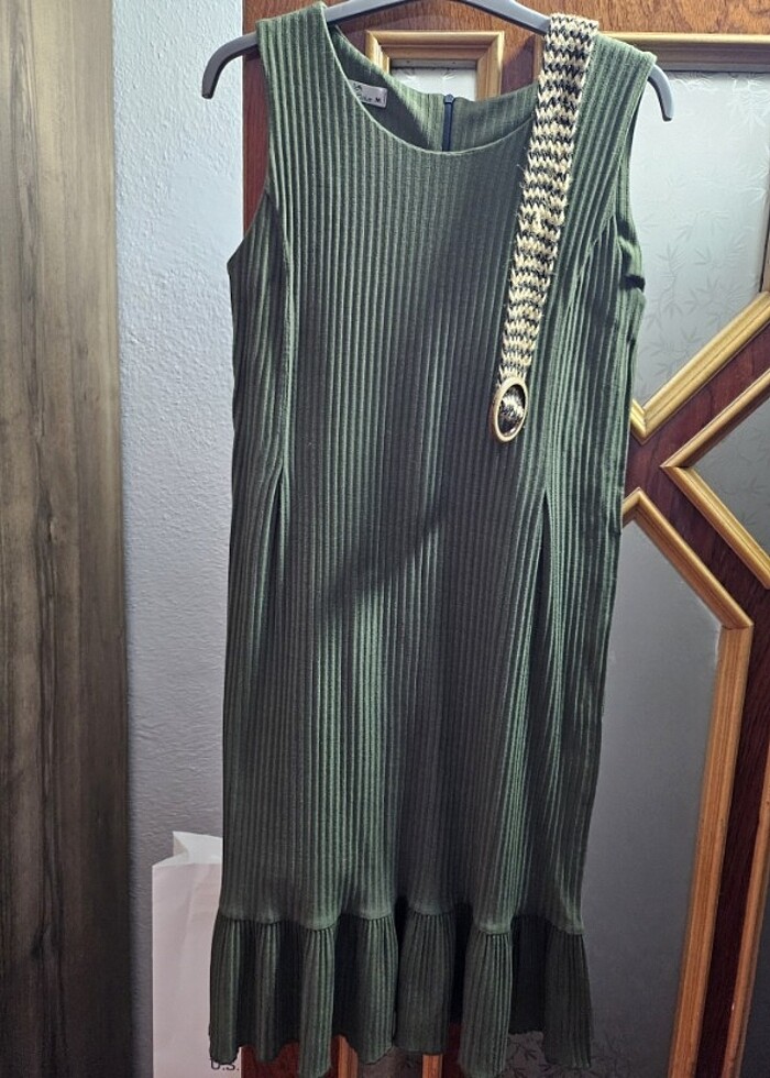 Askılı elbise - Görsel 4