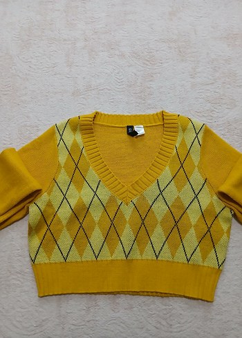 Sarı Ekose V Yaka Örgü Kazak - Görsel 2