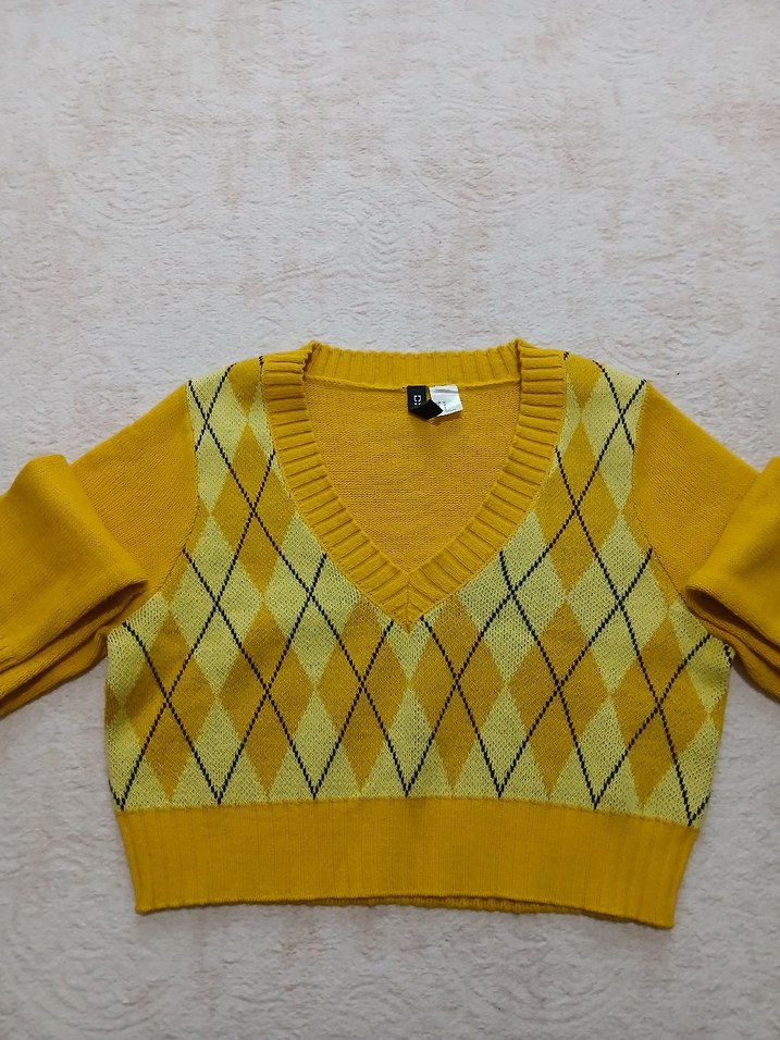 Sarı Ekose V Yaka Örgü Kazak - Görsel 2
