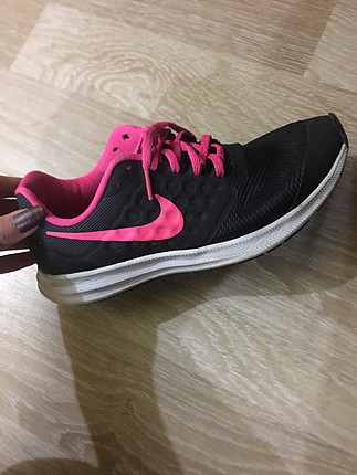 Nike Spor Ayakkabı