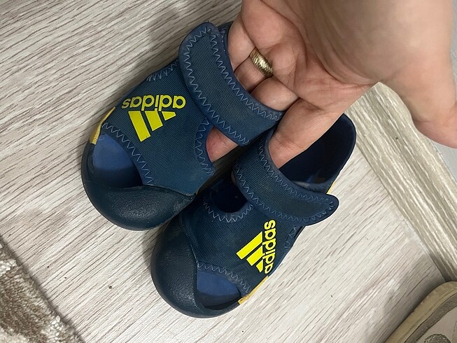 Adidas çocuk ayakkabı