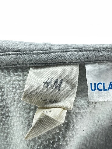 m Beden ten rengi Renk H&M Sweatshirt %70 İndirimli.