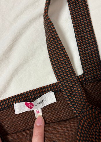 Düğmeli Kahverengi Kadın Uzun Tulum - Görsel 4