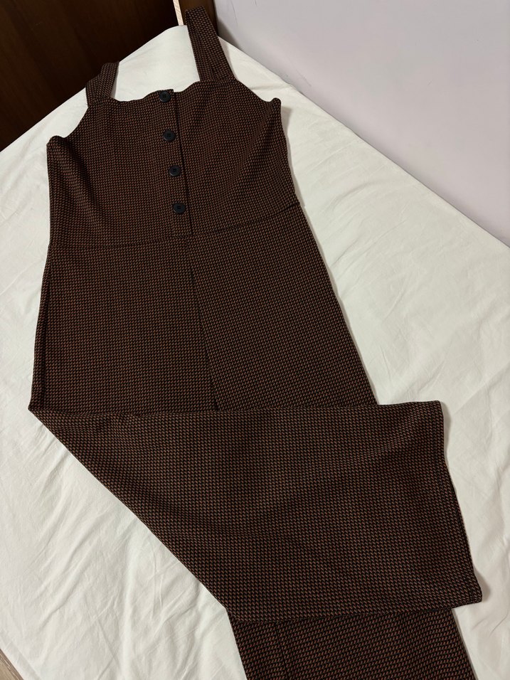 Düğmeli Kahverengi Kadın Uzun Tulum - Görsel 2