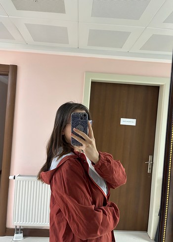 Kırmızı  Kadın Yağmurluk - Görsel 3