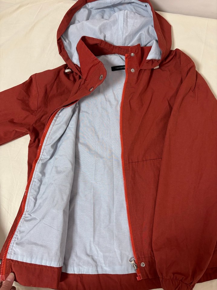 Kırmızı  Kadın Yağmurluk - Görsel 5