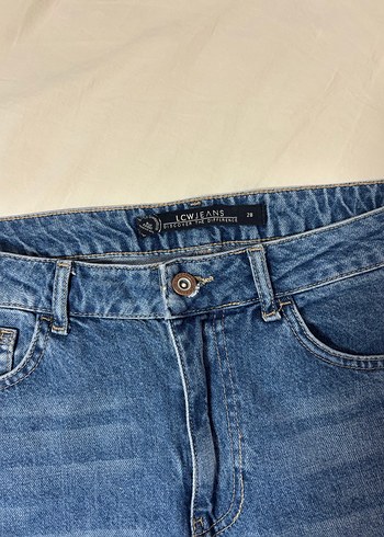 Mavi Kadın Midi Denim Şort - Görsel 2