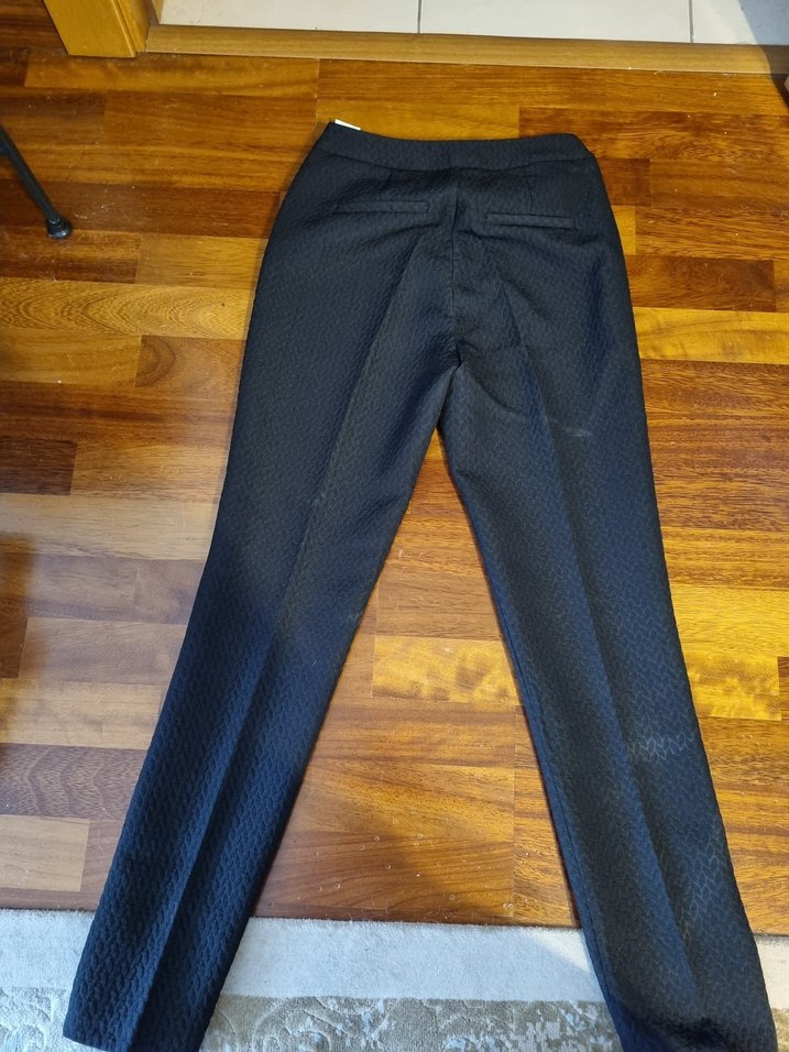 Kadın Siyah Regular Fit Kumaş Pantolon - Görsel 3