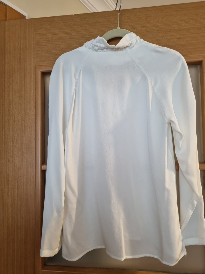 Mudo Collection Xs Kadın Beyaz V Yakalı Uzun Kollu Bluz - Görsel 4