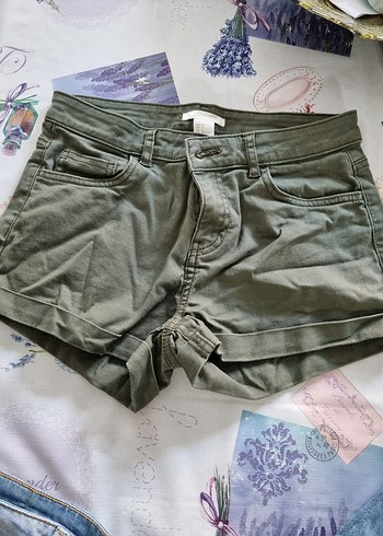 34 beden H&M Haki Gabardin Mini Şort
