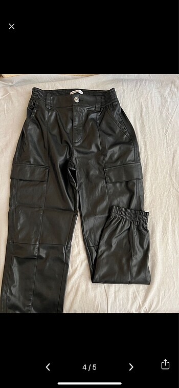 m Beden siyah Renk Bershka deri jogger