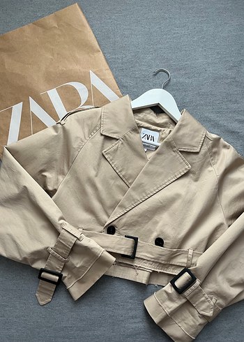 Zara Crop Trençkot