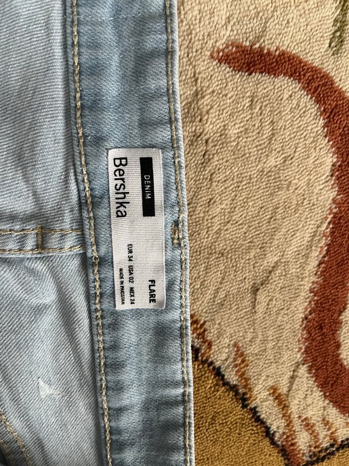 Bershka Flare Jean - Görsel 2