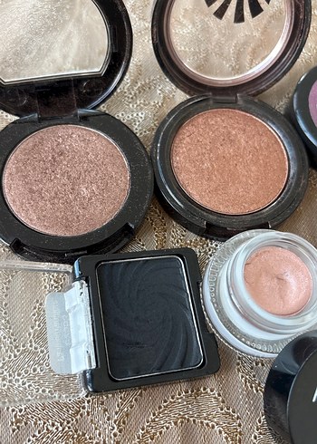 Farmasi ve Maybelline Göz Farı Seti - Görsel 6