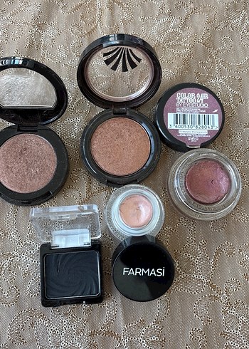 Farmasi ve Maybelline Göz Farı Seti - Görsel 4