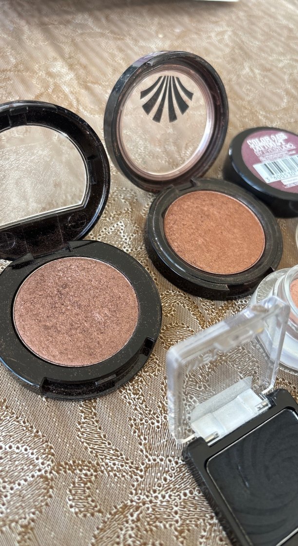 Farmasi ve Maybelline Göz Farı Seti - Görsel 5