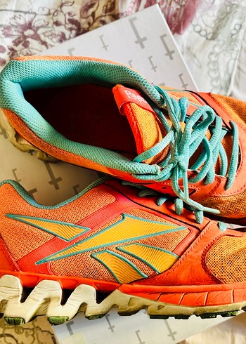 Renkli Kadın Spor Ayakkabı Velcro Detaylı - Görsel 3