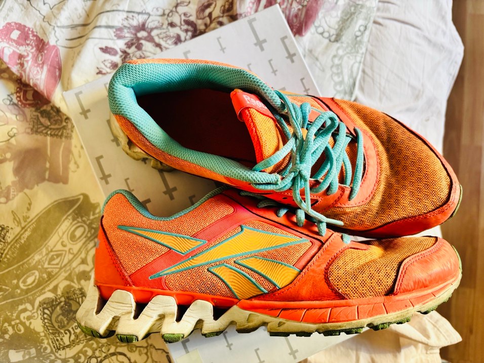 Renkli Kadın Spor Ayakkabı Velcro Detaylı - Görsel 3