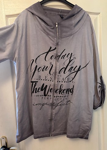 Gri Kapüşonlu Fermuarlı Kadın Sweatshirt - Görsel 3