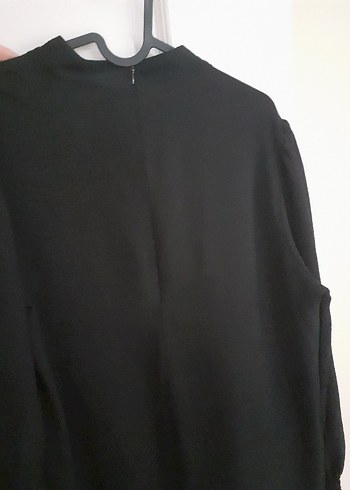 42 Beden siyah Renk Uzun Kollu Siyah arkası fermuarli ayrobin Elbise